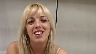 Amateur Latina Tamara Sucks Old Cock and Got Cum