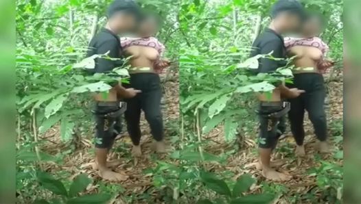 Bangladeshi college student with classmate in jungle, mms desi sex outdoors. GIRL SEX WITH LOVER IN JUNGLE