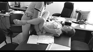 Boss and Secretary. Office Sex. Real Porn. Secretary Sucked Dick