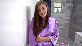 Can’t Resist My Teen Stepdaughter Bending Over in the Bathroom – MyPervyFamily