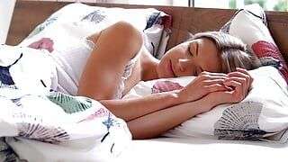 Come Back To Bed – S38:E5