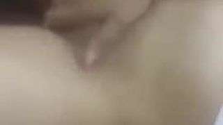 masturbira mala za mene