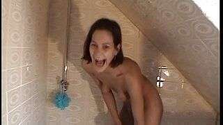 Mit der Kippen im Mund kann man besser Blasen