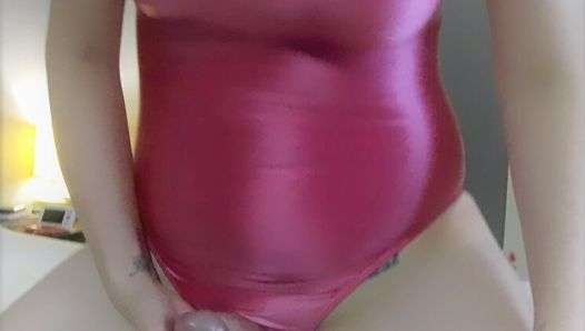 One Piece Pink Swimsuit Grind and Huge Cum