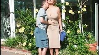 Randy lady enjoys sucking and riding a cock in the garden before getting jizzed