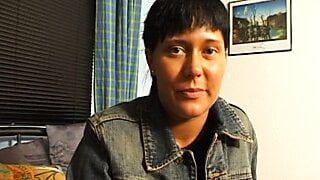 Diana 23 Jahre laesst sich nicht Nackt filmen 10 Minuten spaeter blaesst sie