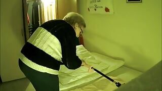 Finally once again a hard cock of the fucking machine in my cunt