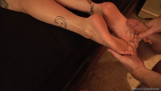 Foot Fetish Stepson Uses Stepmom’s Bare Feet To Relieve Himself – Mister Cox Productions