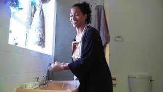 Sensational Sia Soon & Big Sexy Mark Go LONG & HARD in the wash closet!