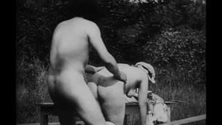 Vintage Erotic Movie 8 – Mousquetaire au Restaurant 1910