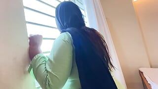 Hot Along Aunty Fuck Me Hard in Bed!