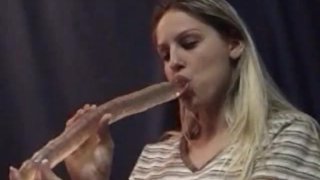 Deepthroat Queen Heather