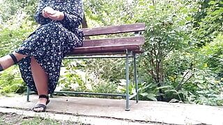 Handjob outdoors in the park with my mother-in-law turned into a magnificent powerful cumshot