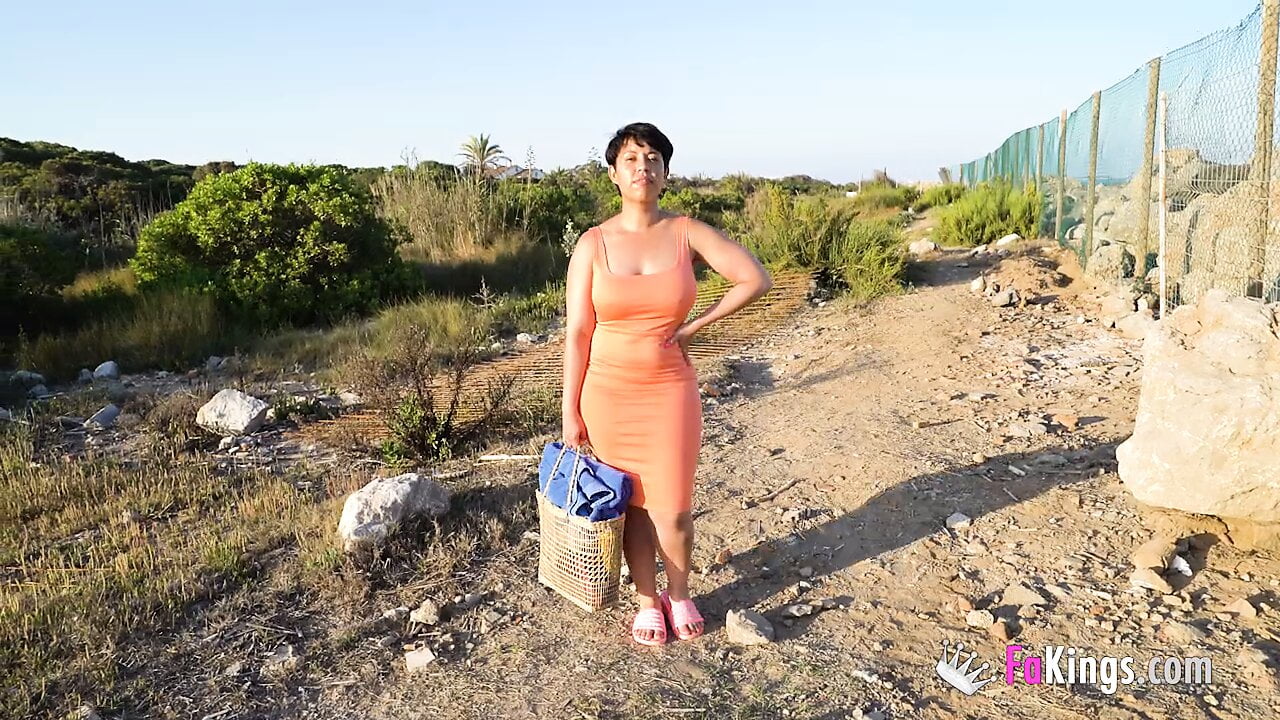 Korin at the nudist beach: Seducing stranger and fucking ’em for us!