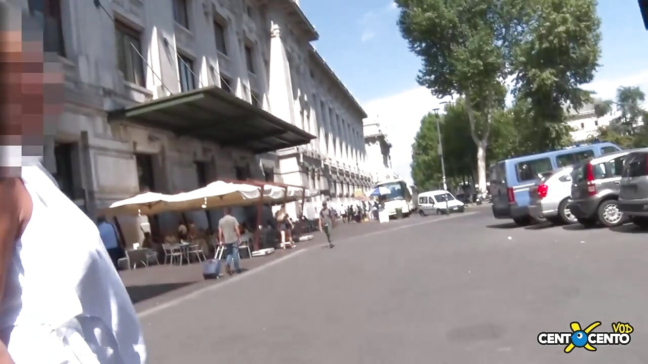 Morena with her taxi taxi, Daiana takes Caxxi (full centoxcento film)