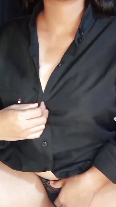 Send masturbation videos to girlfriends